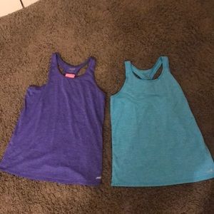2 AVIA tank tops